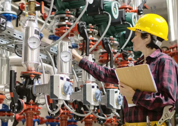 “Revolutionizing Industrial Manufacturing Processes: The Impact of Commercial Boilers”