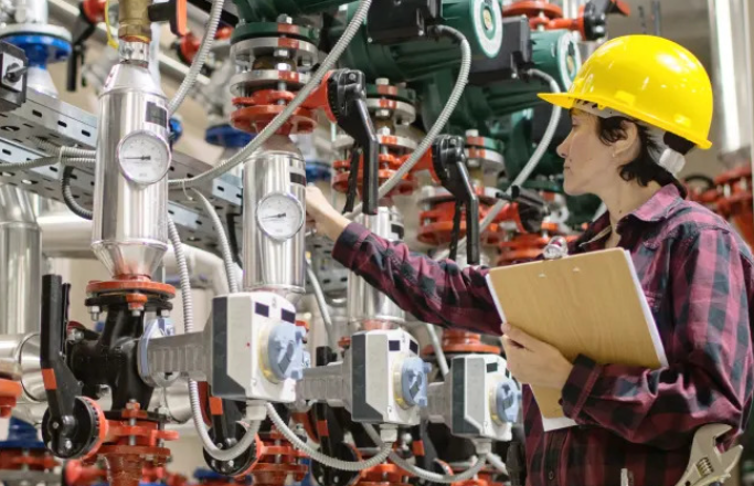 “Commercial Boilers: Unlocking Success for Facility Managers through Key Considerations”