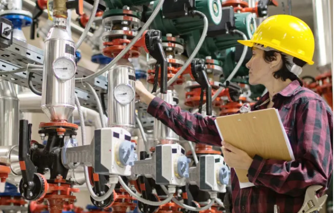 “Igniting Culinary Excellence: Commercial Boilers Catering to the Heating Needs of Kitchens and Restaurants”