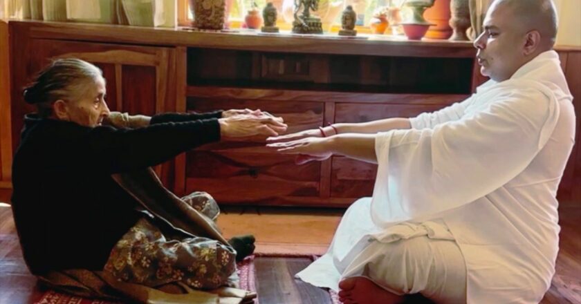 Ram Govind Das emphasis to learn balance from Yoga