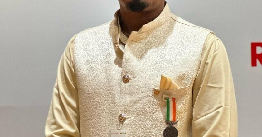 Indian Scientist Dr. Hemachandran Ravikumar Awarded Karmaveer Chakra Medal-2023: Global Recognition for Outstanding Scientific Contributions
