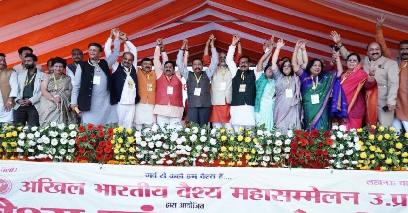 “Natwar Goyal’s Visionary Leadership: Igniting Unity and Progress at the Vaish Sankalp Rally”