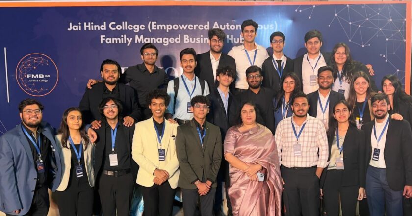 Biz Students meet alumni of Jai Hind, get career lessons