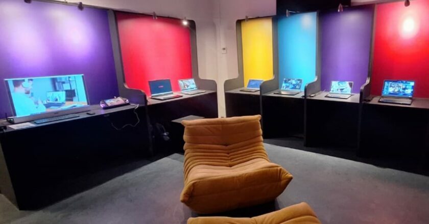 Thomson Computing showcased innovative Laptops, AIO & Gaming Device at French Exhibition held at Delhi
