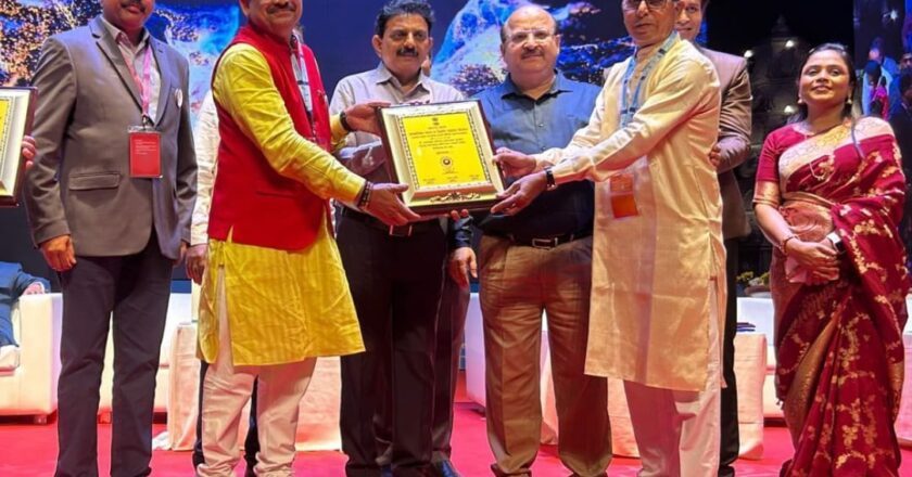 Maharashtra Government’s Samaj Bhushan Award for Amalner’s Mangalgraha Seva Sanstha.