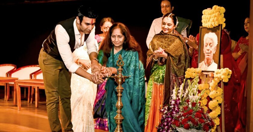 Illuminating Legacy: Pallavi Shome’s Guru Pranam Pays Resplendent Tribute to Kathak Maestro Guru Munna Lal Shukla