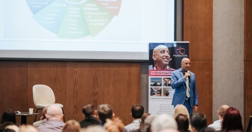 Kalpesh Patel defines the Role of Direct Selling for Budding Entrepreneur’s.