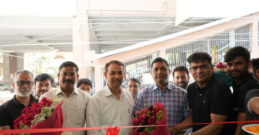 Physics Wallah (PW) launches its 5th tech-enabled Offline Vidyapeeth Centre in Preet Vihar, Delhi