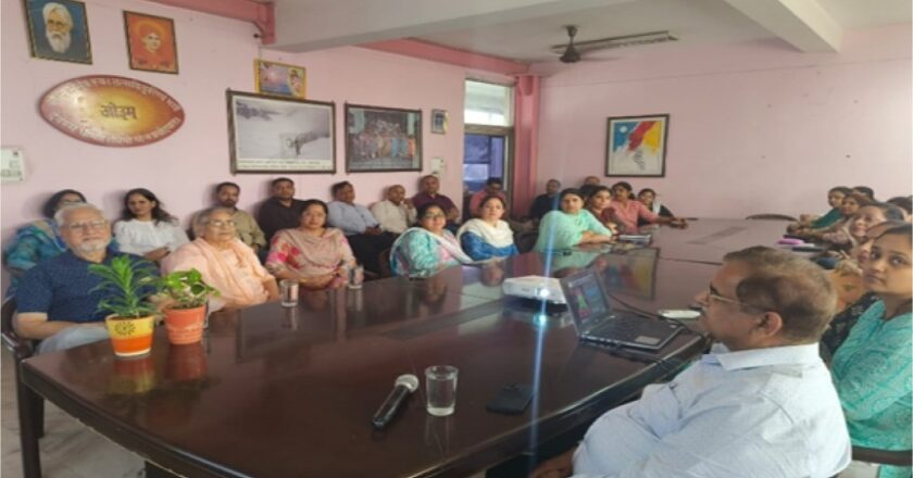 DAV Institute of Management organized a session on Discovery of God through Quantum Physics and Bhagavad Gita