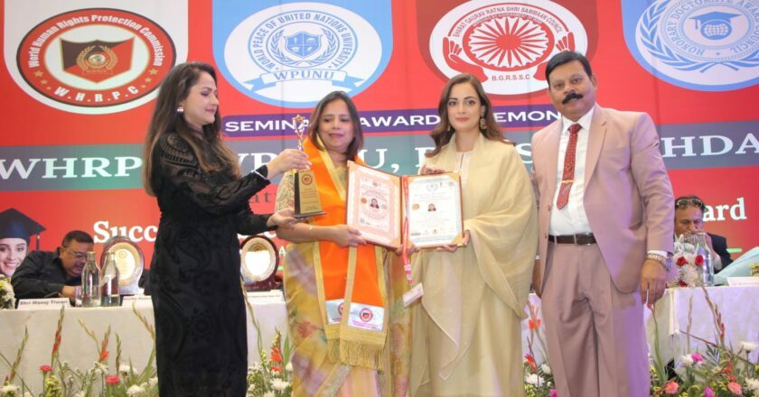 Renowned Psychic Healer Dr. Usha Bhatt Awarded Honorary Doctorate for Pioneering Contributions in Spiritual Healing and Psychic Tarot