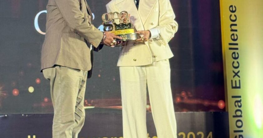 Chandrakant Satija Honored with Global Excellence Award 2024 for Outstanding Contributions in Education!