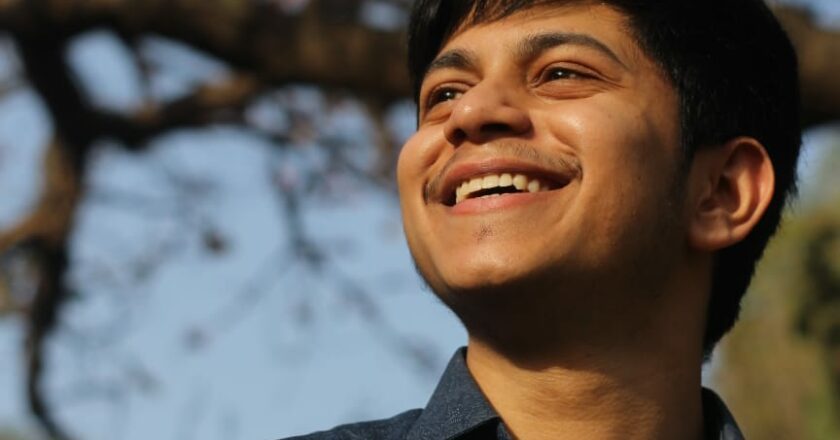 Sourav Dey’s ‘Par Na Karoon Main Bayaan’: A Melodic Ode to Unspoken Bonds
