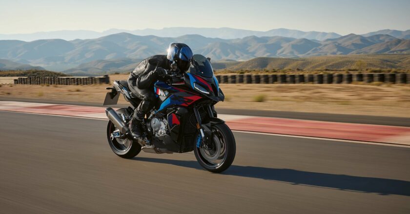 Born to Lead: The all-new BMW M 1000 XR debuts in India