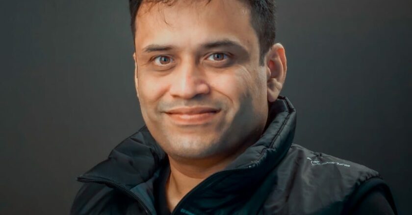 Breaking News: Chetan Deshpande, Indian Digital Marketing Expert, Unlocks the Secrets of AI for Maximizing Profits