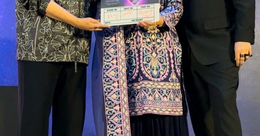 Karan Johar and Manish Malhotra  Launch Usha Kakade’s Production House – Welcomes Her To Movie Industry 