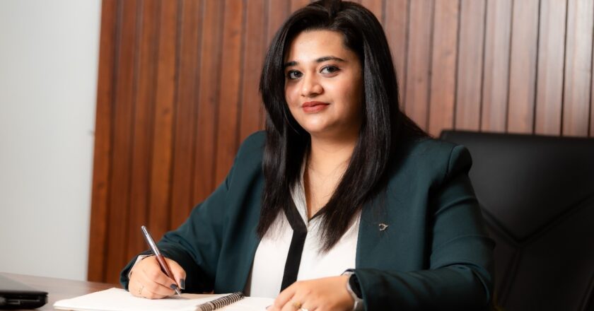 Sushmita Gupta: Revolutionizing the Beauty Industry with Rayz Cosmetics