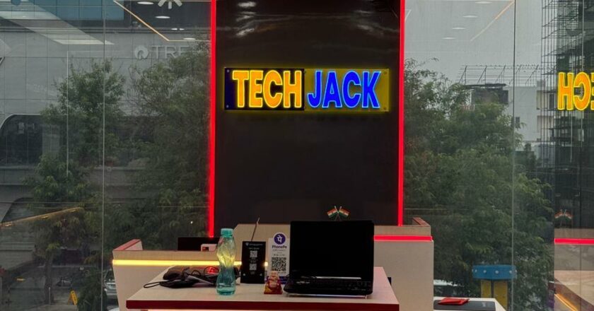 TechJack.in: Level Up Your Tech Game with Unbelievable Deals!