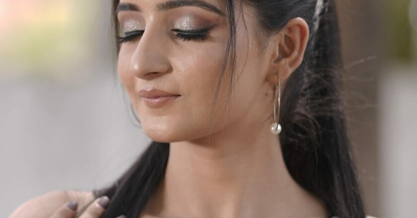 Sunakshi: From Modeling Sensation to Bollywood Debut
