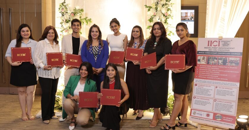 IICI Hosts India’s First AICI CEU-Approved Offline Colour Analysis Course