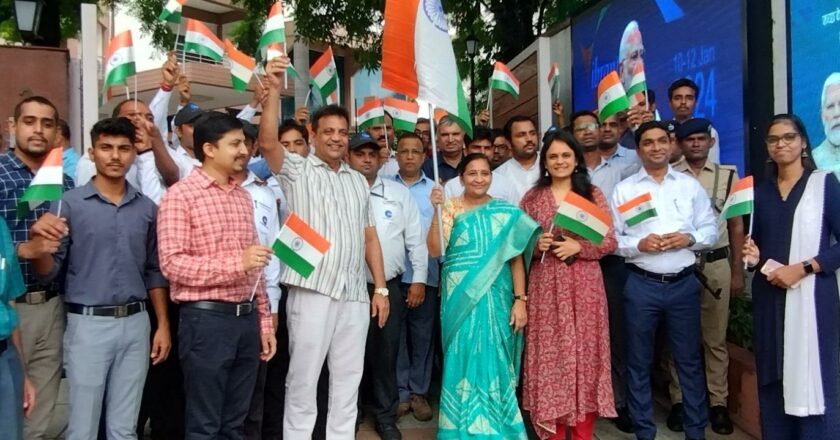 Gujarat Bhavan Immersed in Patriotism
