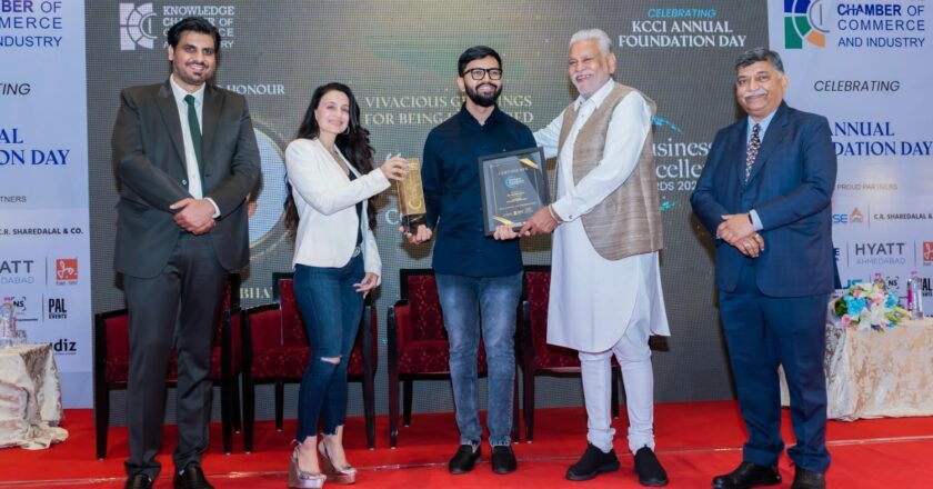Mr. Bhaumik Bhatt Receives Prestigious Award from Cabinet Minister Purushottam Rupala and Actress Amisha Patel