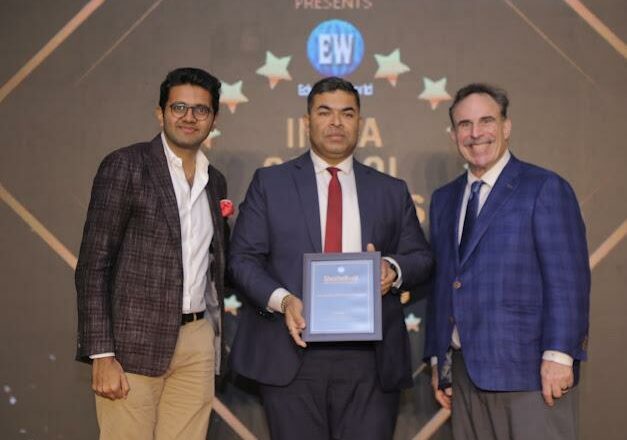 Vishwashanti Gurukul World School Honored as Top Boarding School at Global Education Summit 2024