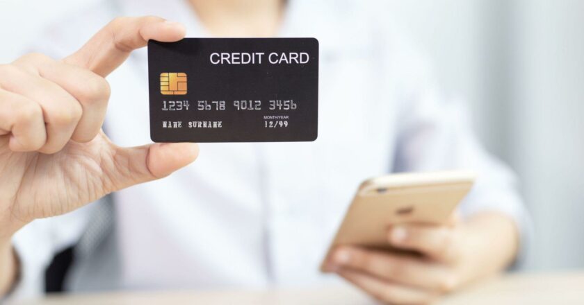 How to Choose the Right Credit Card for Your Lifestyle?