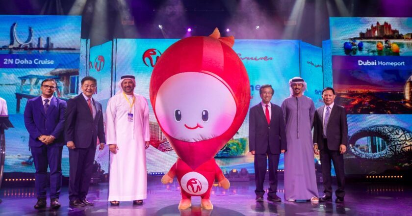 Resorts World Cruises Celebrates Maiden Sailing from Dubai