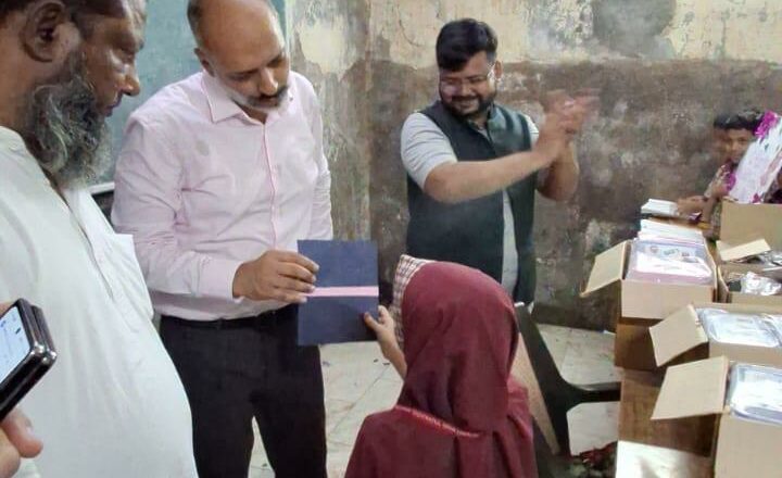On Children’s Day, youth leader and educationist Waseem Javed Khan brings a powerful message of hope and opportunity to every child in Mankhurd Shivaji Nagar