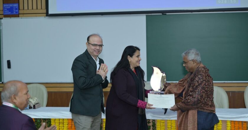 Sailen Kumar Chaudhuri Honored with Lifetime Achievement Award at Prestigious International Textile Conference