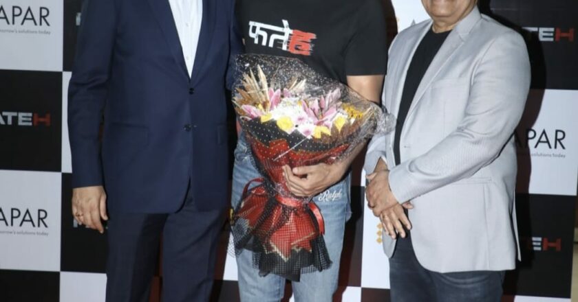 After thunderous response Sonu Sood attends Special Redcarpet Screening organized by Apar Industries In Mumbai