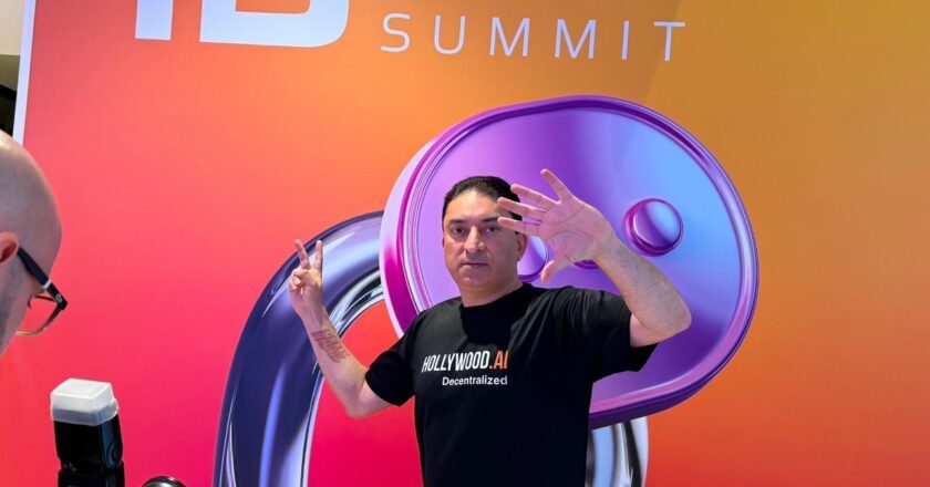 FAME KINGSheeraz Hasan Continues to Dominate at 1 Billion Followers Summit, as UAE Cements Its Status in the Global Creator Economy