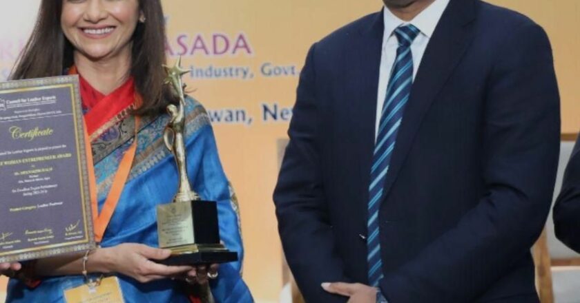Meenakshi Kalsi Honored with the Prestigious “Best Woman Entrepreneur Award”