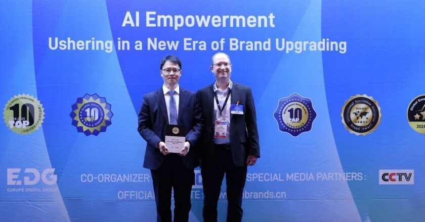Shining at CES 2025, TCL Garners Multiple Awards for Display Innovations and Smart Home Solutions