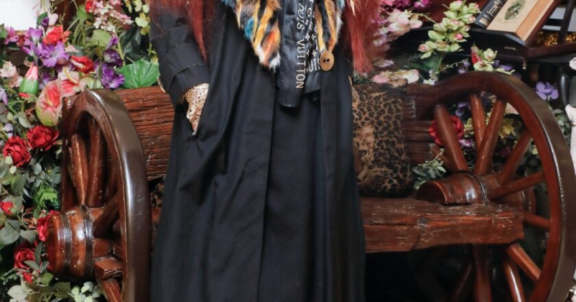 ‘The Queen of Herbal Beauty: Shahnaz Husain’s Journey to Global Fame’