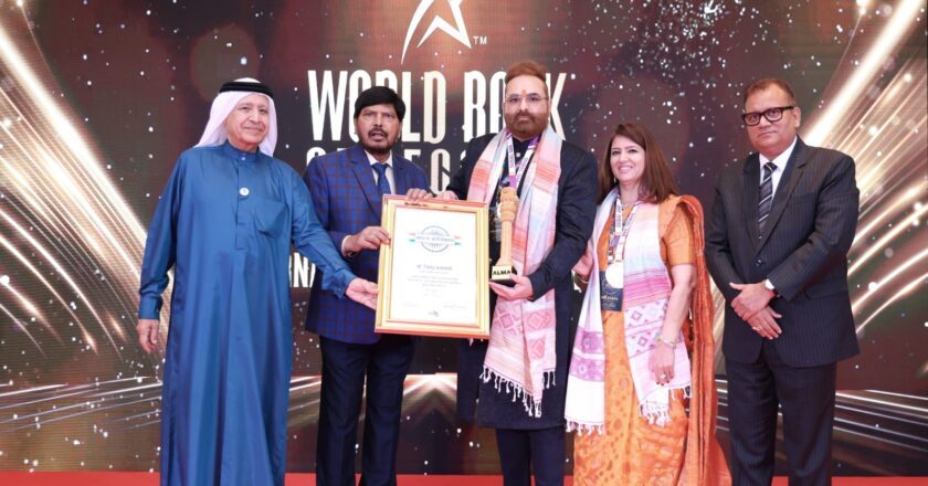 JM Global Group Chairman Dr Jitendra Matlani honoured with Bharat Kirtiman Award in Dubai