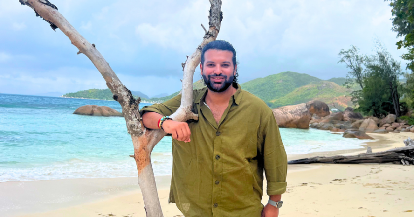 The Celebrity Medium Everyone Trusts – Why Psychic Medium Daksh Is in Demand