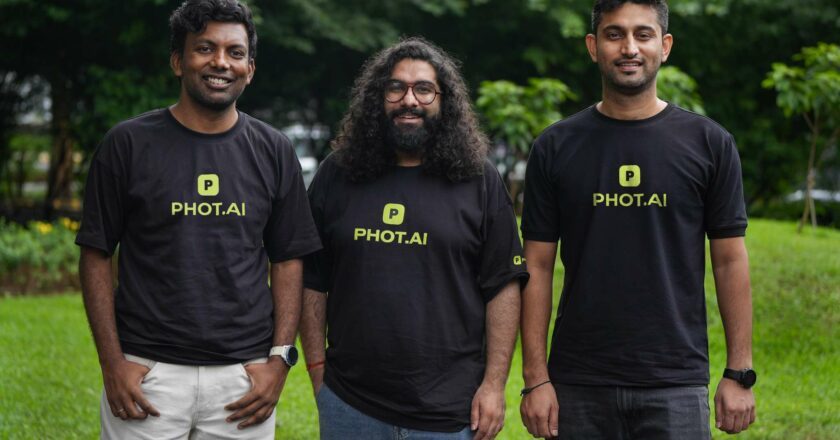 Phot.AI raises $2.7M to automate ecommerce creative design using AI agents