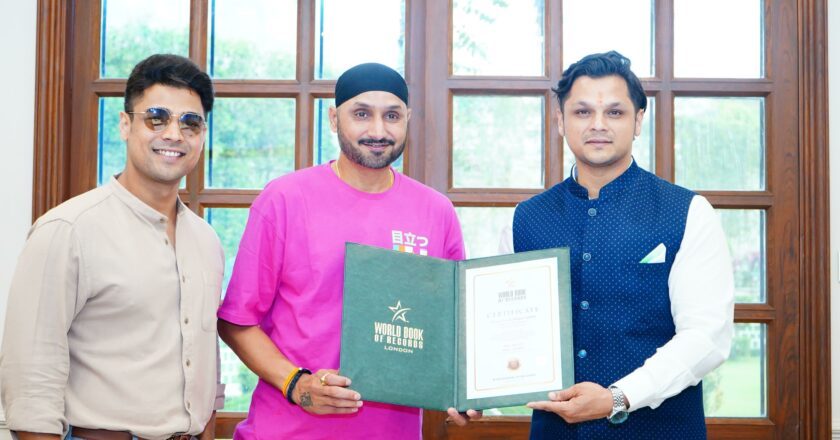 Harbhajan Singh Praises the Youth Icon of MP, Akash Singh Rajput, for Hosting the World’s Biggest Cricket Tournament in Surkhi