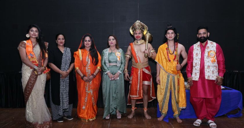 Sangeeta Tiwari Trust organised musical Ramayan drama Manchan