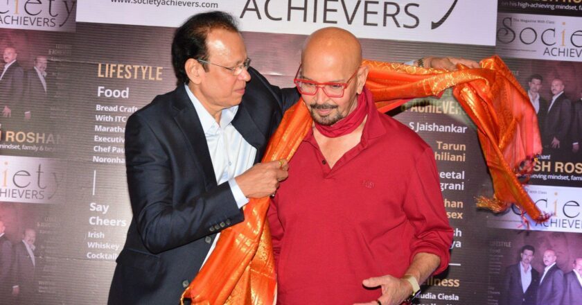 Rakesh Roshan Unveils Society Achievers Cover Featuring The Roshans – A Celebration of Legacy, Resilience and Dreams