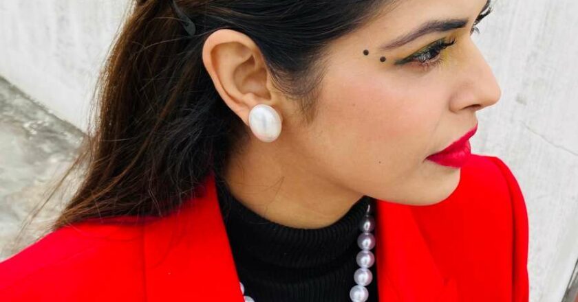 Worn by Celebs, Loved by All: Discover Jewellery Hat’s Timeless Pieces