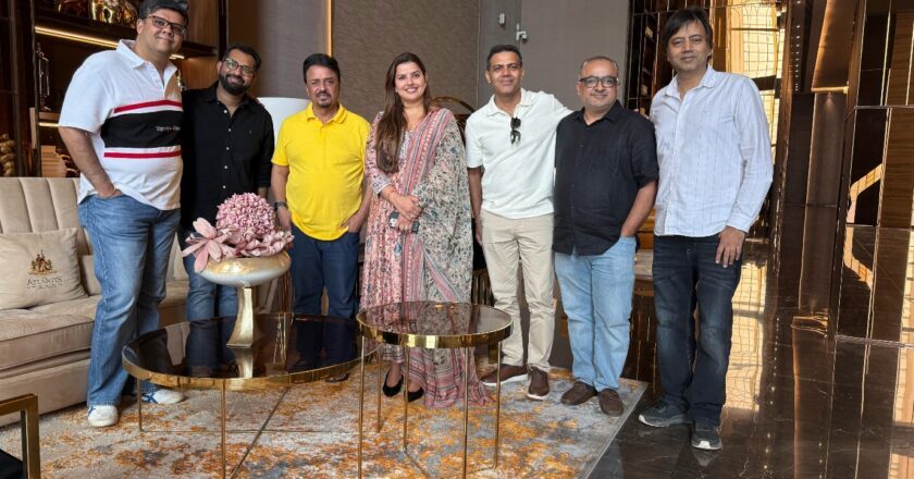 PANORAMA STUDIOS JOINS HANDS WITH MONKEY GOD ENTERTAINMENT, SUMMIT STUDIOS & EKA ENTERTAINMENT TO PRODUCE MAHARANI, A GUJARATI SOCIAL COMEDY, DIRECTED BY VIRAL SHAH