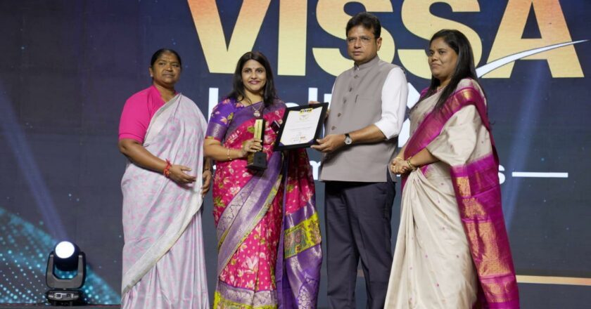 Dr. Swapna Chekuri Honored as “Hyderabad’s Top Fertility Specialist” at Vissa TV Health X Awards 2025
