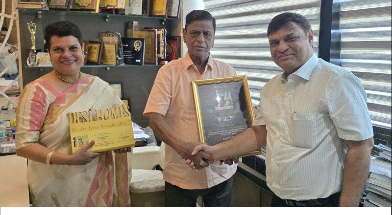 Desi Homes Realty Icon Awards 2025 Honours Shri Madhu Bathija with “Best Themed Luxury Developer Award – Navi Mumbai