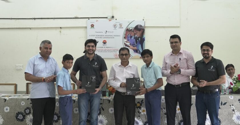 Surat Watch Brand Sylvi Gifts Time to 450+ Students in Government School CSR Drive