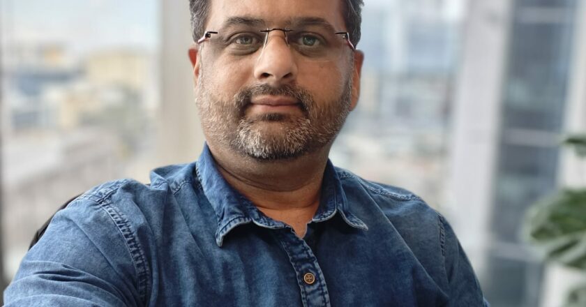 Ashish Sahasrabuddhe’s Hindi Film “SWIPE SWIPE” booked out in Sydney’s Cinema