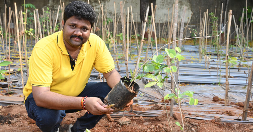 The Oxygen Man of India: Deepak Vishwakarma Felicitated for Environmental Leadership