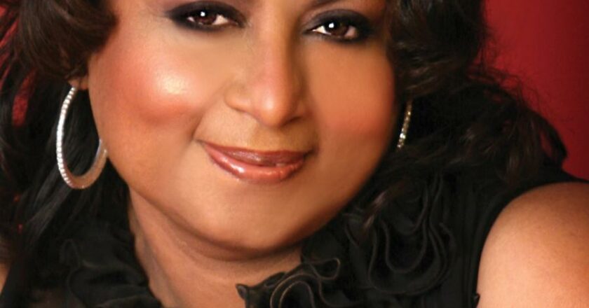 Priyanka Chaudhary and Chanda Zaveri’s SkinHealix Announces Global Skincare Launch, to be Available in India soon.