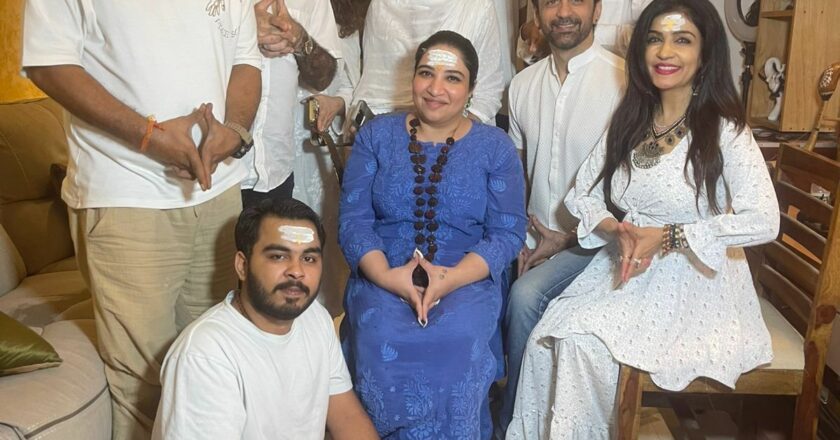 With Guru Maa’s Blessings, Life Finds a New Voice: Renowned Singer Shibani Kashyap Hosts a Grand ‘Shiv Sang’ at Her Residence